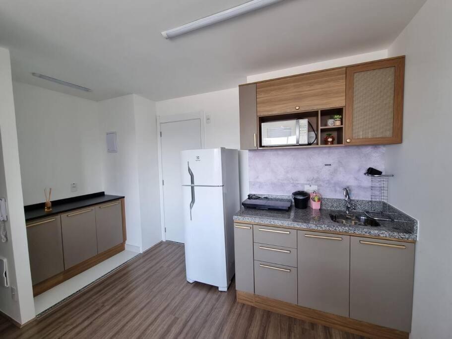 Apto Ao Lado Da Estacao De Metro Ap08 Apartamento São Paulo